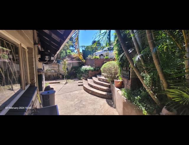 3 BEDROOM HOUSE RENTED IN PRESTBURY